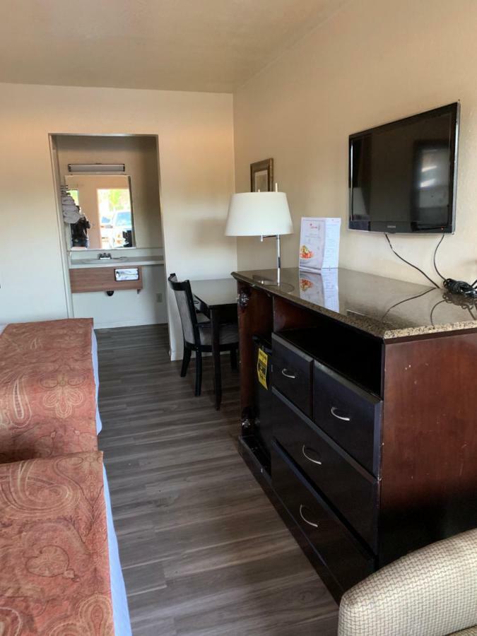 Lancaster Inn Εξωτερικό φωτογραφία